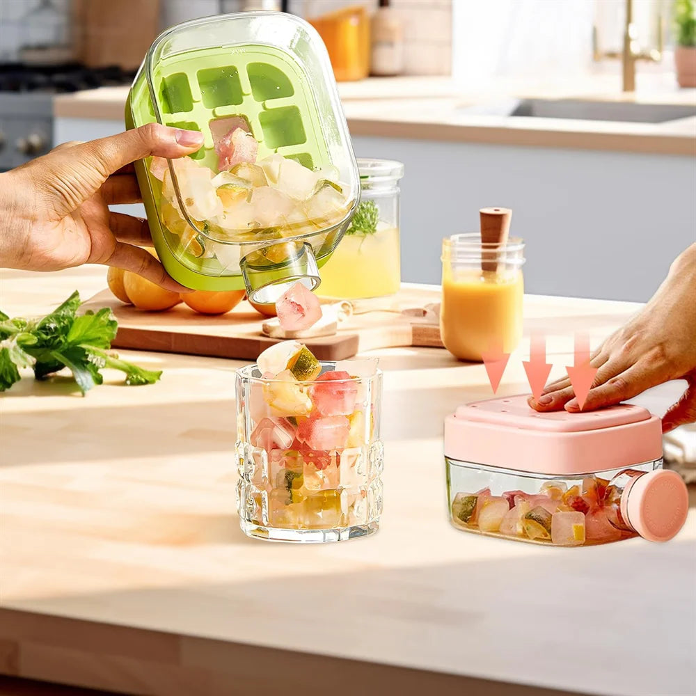 2-in-1 Ice Cube Maker Bottle | Push-Type Release, Built-In Straw, 500ML/800ML